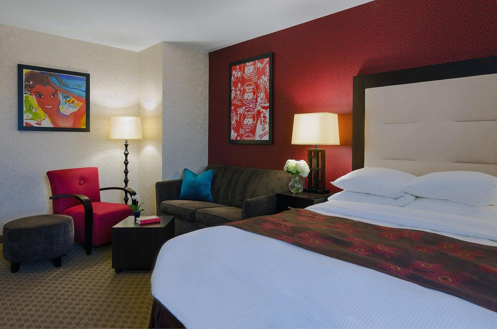 The Lloyd Stamford, Tapestry Collection By Hilton Hotell Eksteriør bilde