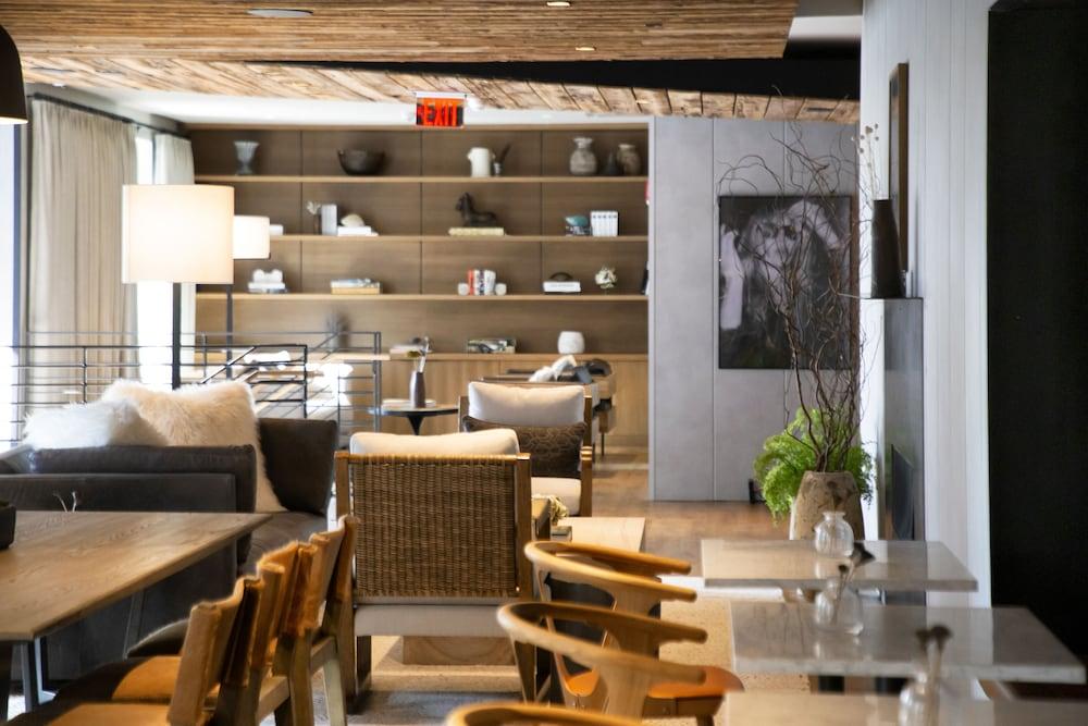 The Lloyd Stamford, Tapestry Collection By Hilton Hotell Eksteriør bilde