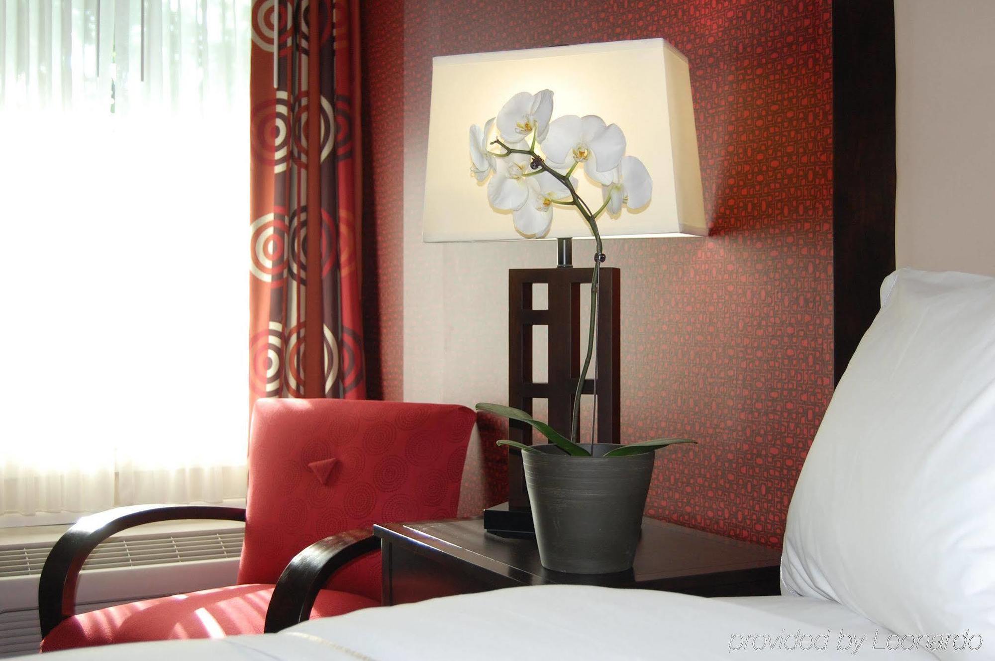 The Lloyd Stamford, Tapestry Collection By Hilton Hotell Eksteriør bilde